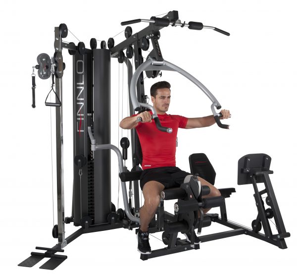3948-finnlo-multigym-autark-6800-Male model-01 (2)