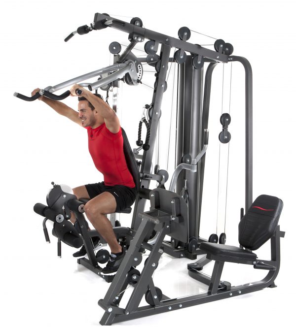 3948-finnlo-multigym-autark-6800-Male model-01 (6)