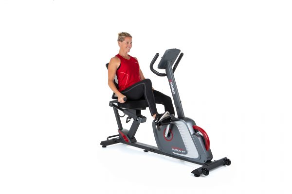 4858-hammer-exercise-bike-ergometer-comfort-motion-bt-Female model-01 (5)